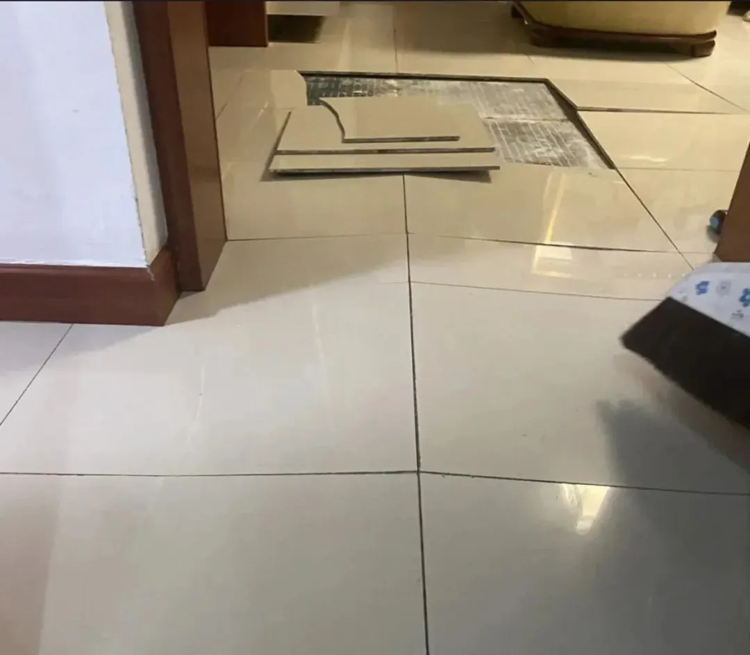楼邦课堂 | 地暖一开，瓷砖全部炸开了......