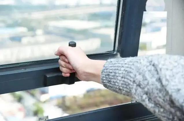 楼邦课堂 | 美缝施工后,要做好成品保护! 楼邦课堂 | 美缝施工后,要做好成品保护!